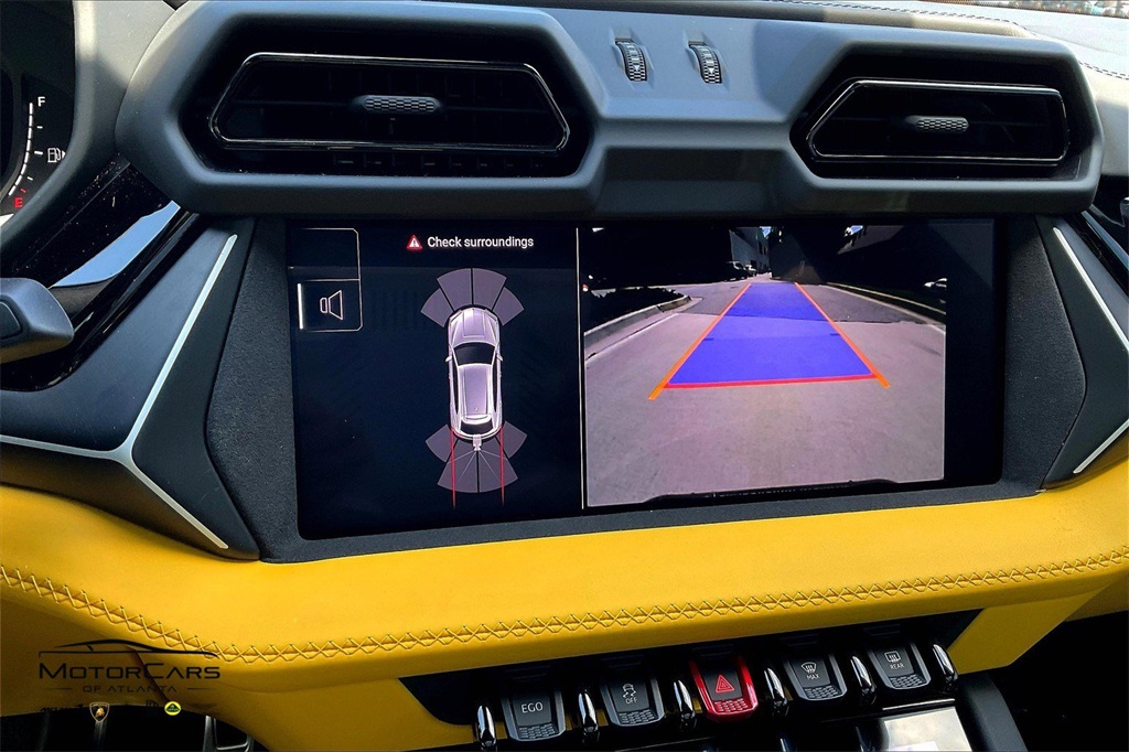 2025 Lamborghini Urus AWD SUV