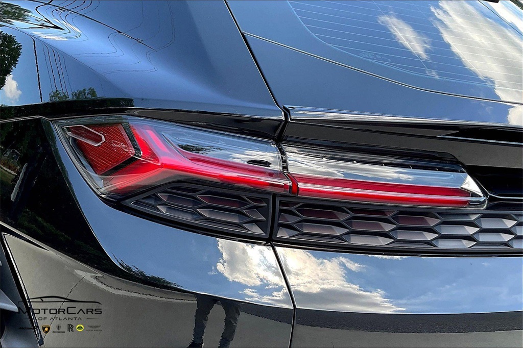 2025 Lamborghini Urus AWD SUV
