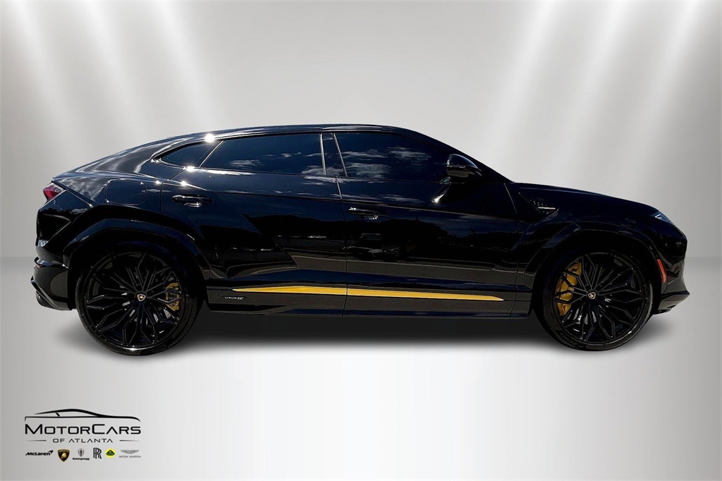 2025 Lamborghini Urus AWD SUV