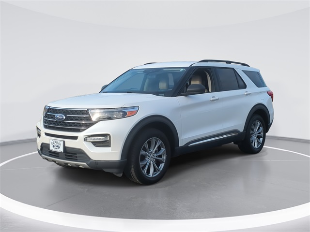 2022 Ford Explorer XLT's photo