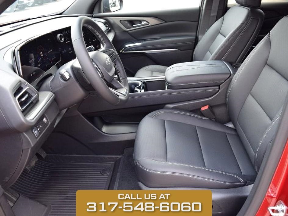 2025 Radiant Red Chevrolet Traverse LT FWD SUV