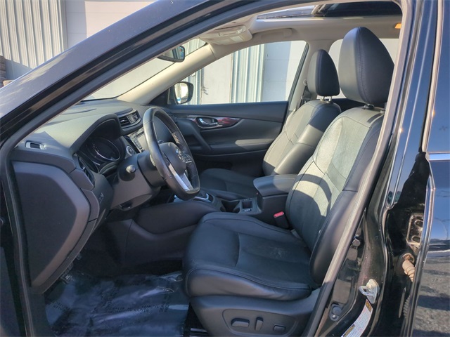 used 2017 Nissan Rogue car, priced at $12,511