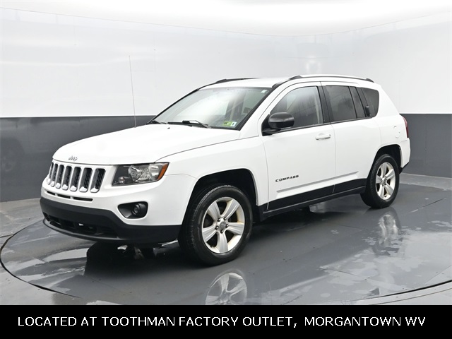 2014 Bright White Clearcoat Jeep Compass Sport SUV