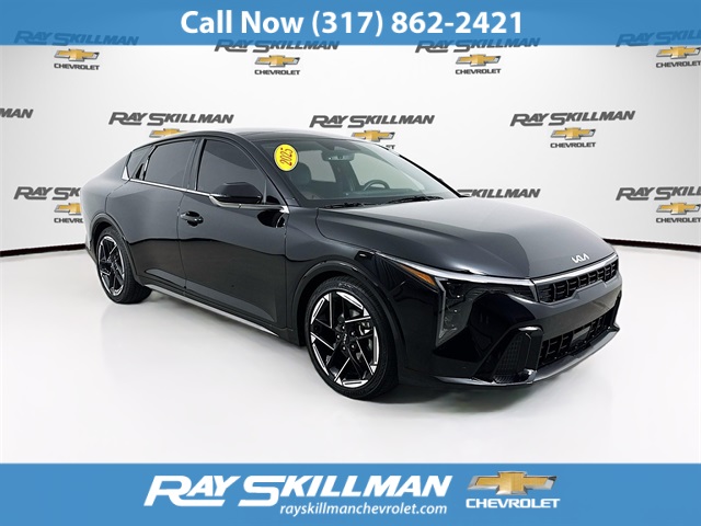 2025 Kia K4 GT-Line's photo