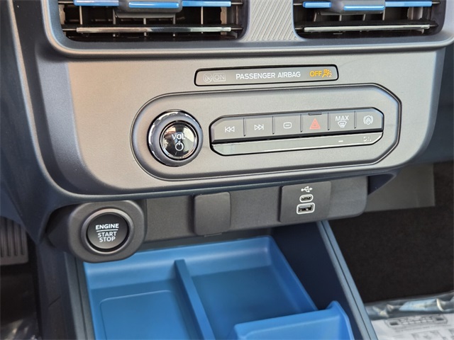 New 2025 Ford Maverick XLT 4D Crew Cab