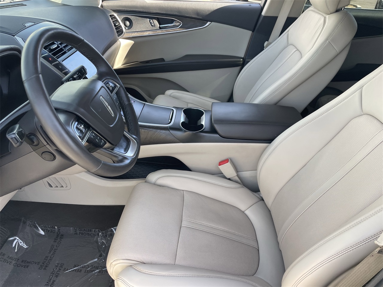 used 2020 Lincoln Nautilus car, priced at $23,994