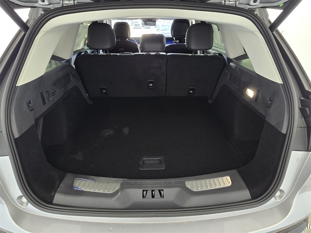 new 2026 Lincoln Nautilus car, priced at $63,302