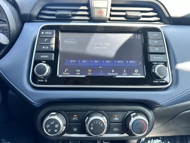 2025 Gun Metallic Nissan Versa 1.6 SV FWD Sedan