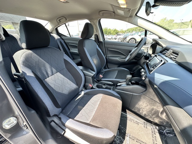2025 Gun Metallic Nissan Versa 1.6 SV FWD Sedan