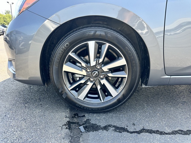 2025 Gun Metallic Nissan Versa 1.6 SV FWD Sedan