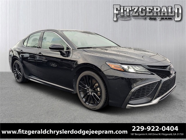 2024 Toyota Camry XSE's photo