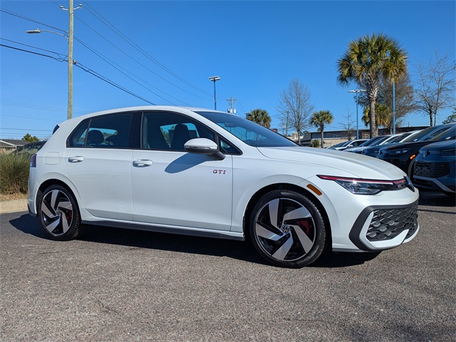 2026 Volkswagen Golf GTI S's photo