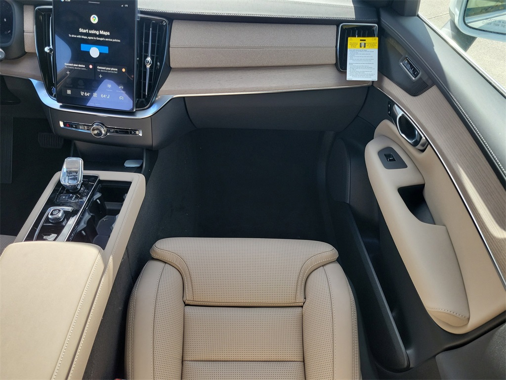 new 2026 Volvo XC90 car, priced at $72,145