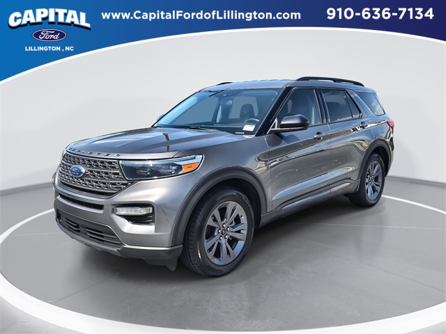2022 Ford Explorer XLT's photo