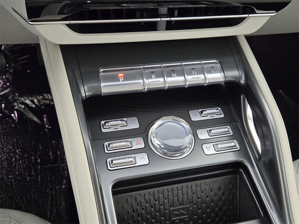 new 2026 Lincoln Nautilus car, priced at $63,302