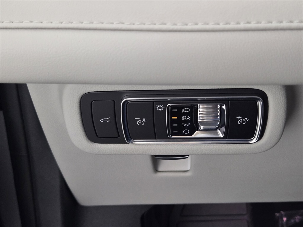 new 2026 Lincoln Nautilus car, priced at $63,302