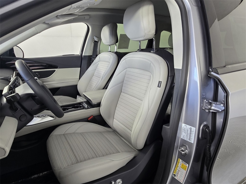 new 2026 Lincoln Nautilus car, priced at $63,302