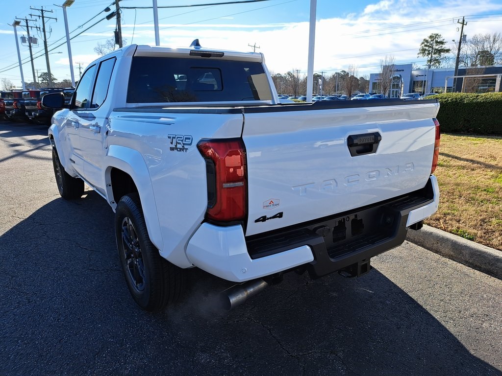 2025 Toyota Tacoma SR/SR5/TRD Sport/TRD Off Road/Limited Double Cab 4WD 8