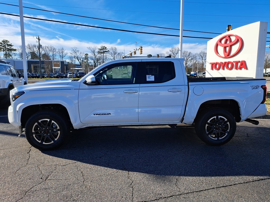 2025 Toyota Tacoma SR/SR5/TRD Sport/TRD Off Road/Limited Double Cab 4WD 9