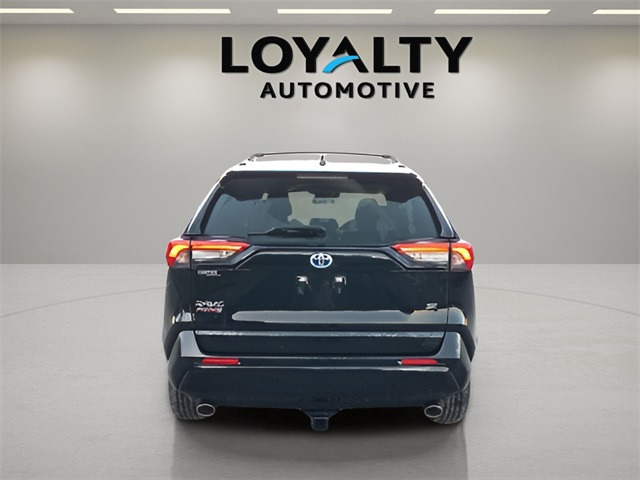 2021 Toyota RAV4 Prime XLE Premium photo 3