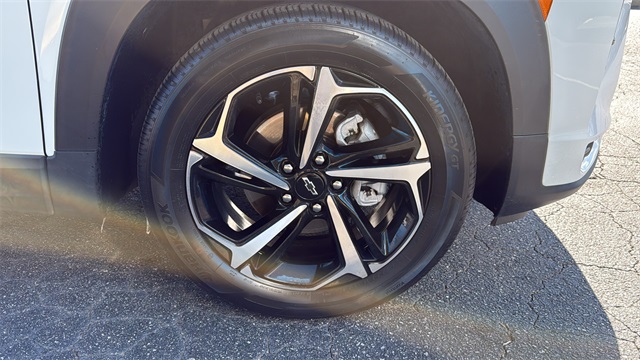 used 2023 Chevrolet TrailBlazer car, priced at $26,889