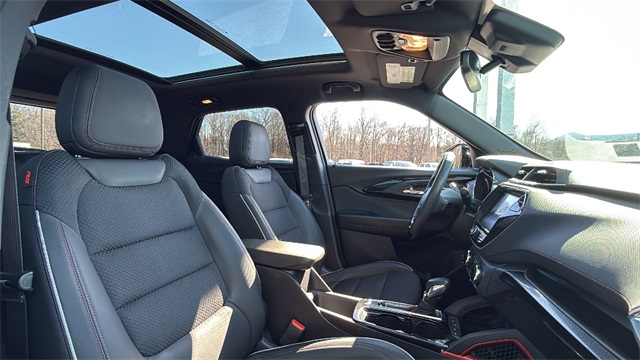 used 2023 Chevrolet TrailBlazer car, priced at $26,889