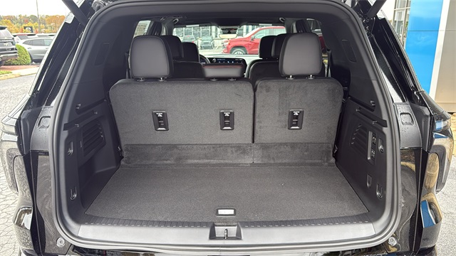 new 2026 Chevrolet Traverse car, priced at $59,720