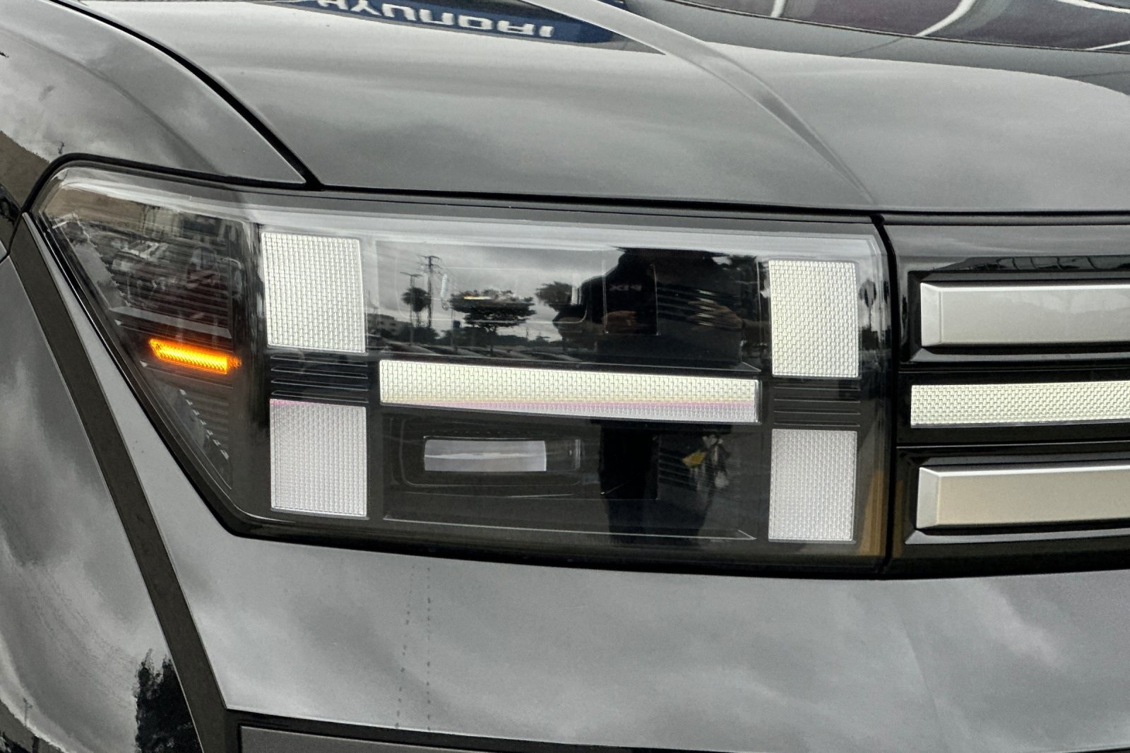 Santa Fe Hybrid SEL