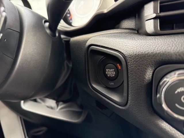 2025 Jeep Gladiator Sport S photo 18