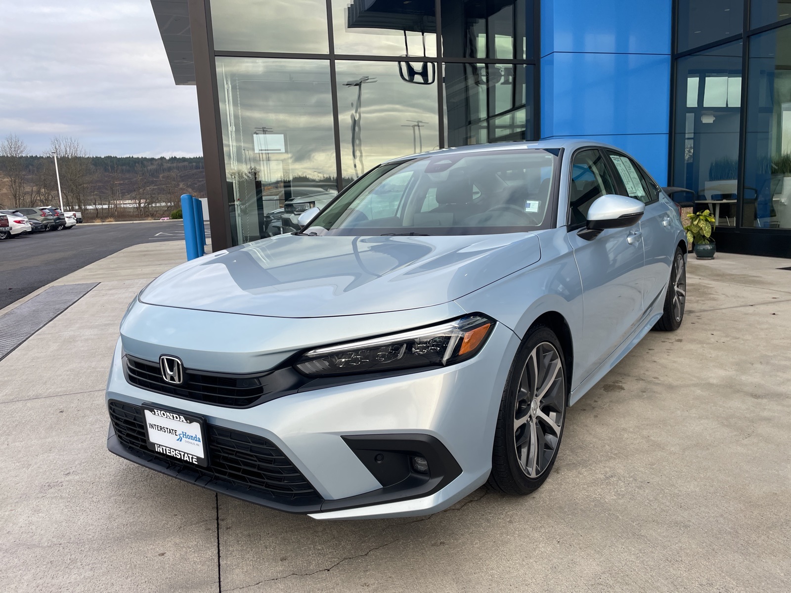 2022 Honda Civic Touring's photo