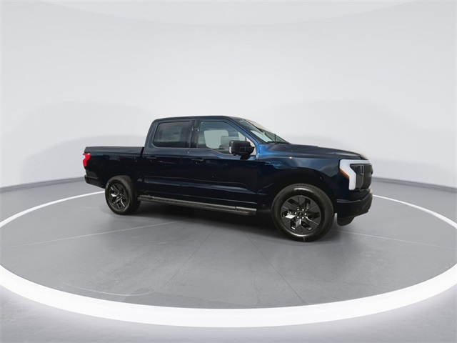 2025 Ford F-150 Lightning photo 2