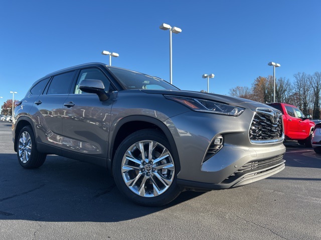2026 Toyota Highlander XLE XSE Platinum Limited photo 3
