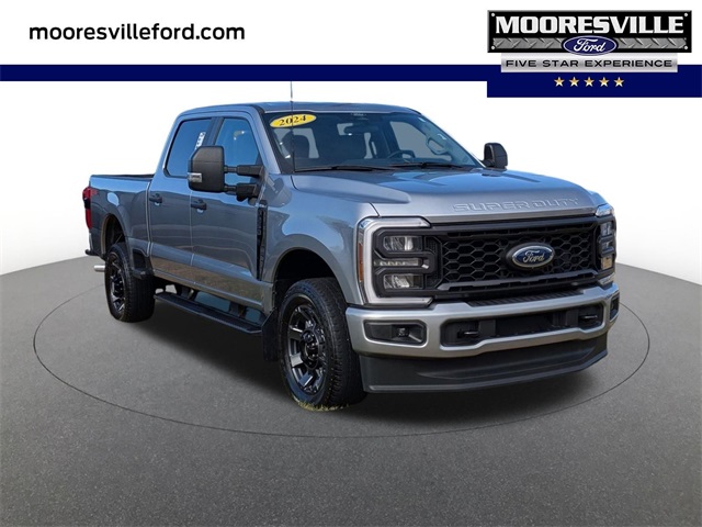 2024 Ford F-250 Super Duty XL's photo