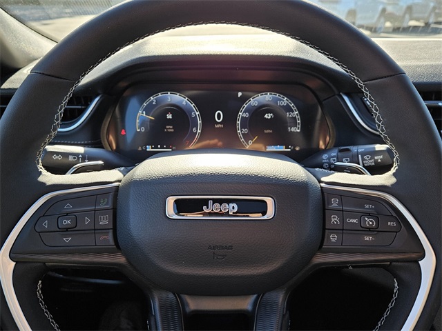 2025 Jeep Grand Cherokee Altitude X 4x2