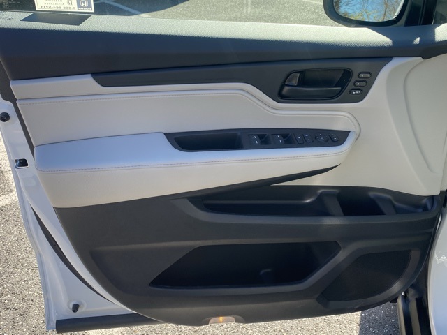 new 2026 Honda Odyssey car, priced at $43,833