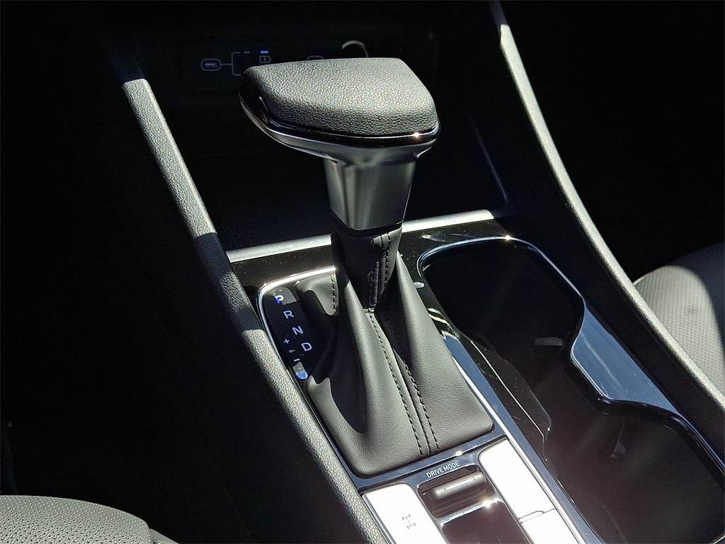 new 2026 Hyundai Santa Cruz car, priced at $34,498