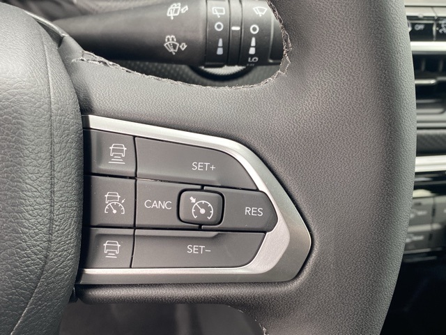 new 2026 Jeep Compass car, priced at $26,107