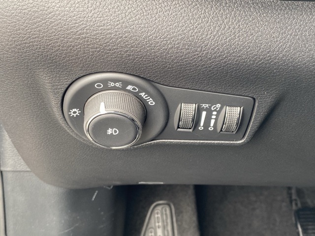 new 2026 Jeep Compass car, priced at $26,107