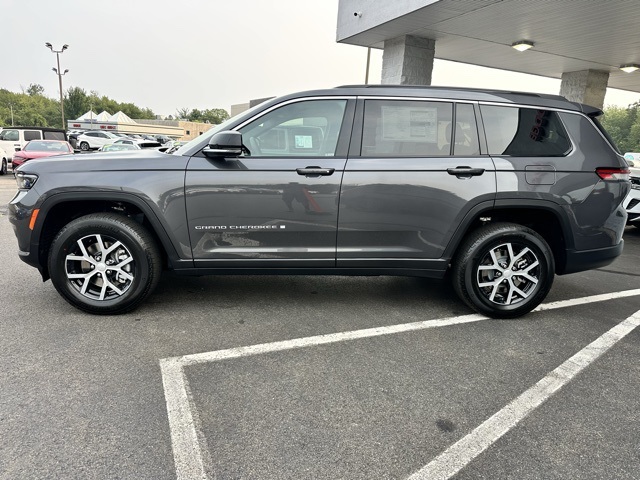 2025 Baltic Gray Metallic Clearcoat Jeep Grand Cherokee L Limited 4X4 SUV
