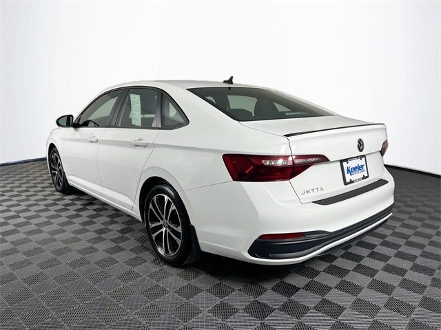 2023 Volkswagen Jetta 1.5T Sport photo 4