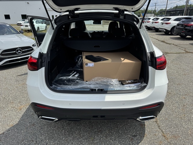 2025 Mercedes Benz GLC 300 4MATIC photo 11