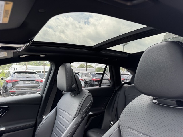 2025 Mercedes Benz GLC 300 4MATIC photo 21