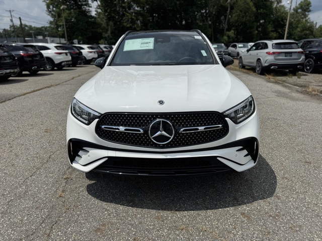 2025 Mercedes Benz GLC 300 4MATIC photo 8