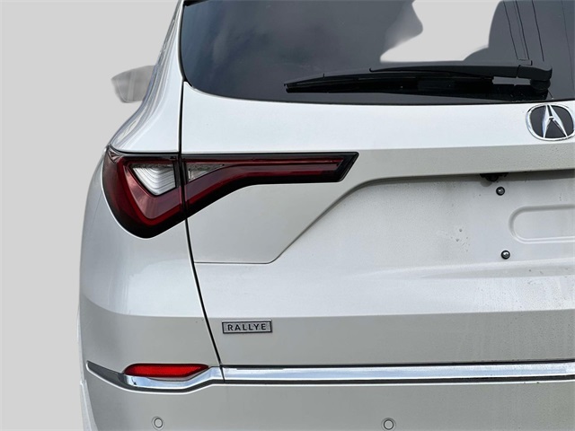 used 2026 Acura MDX car, priced at $59,102