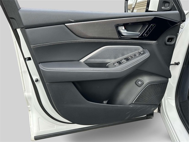 used 2026 Acura MDX car, priced at $59,102