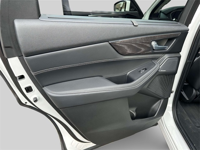 used 2026 Acura MDX car, priced at $59,102