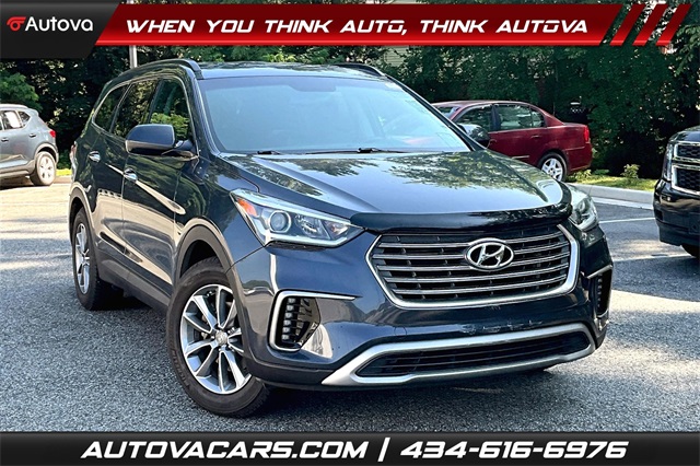 2017 Night Sky Pearl Hyundai Santa Fe SE SUV