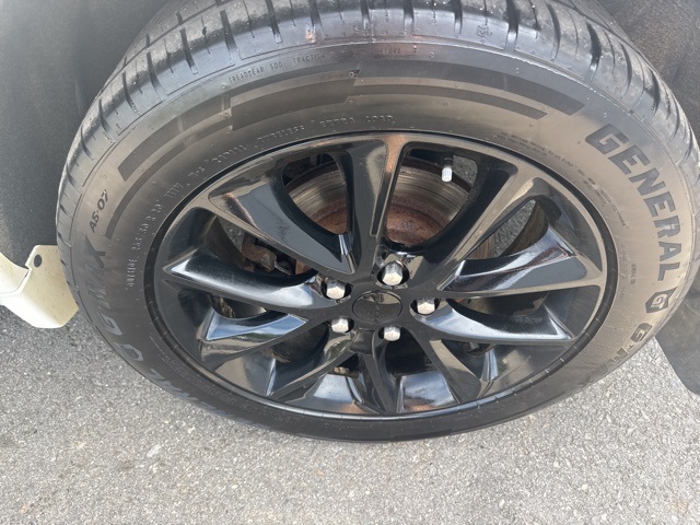 2018 White Knuckle Clearcoat Dodge Durango R/T AWD SUV