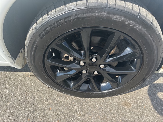 2018 White Knuckle Clearcoat Dodge Durango R/T AWD SUV