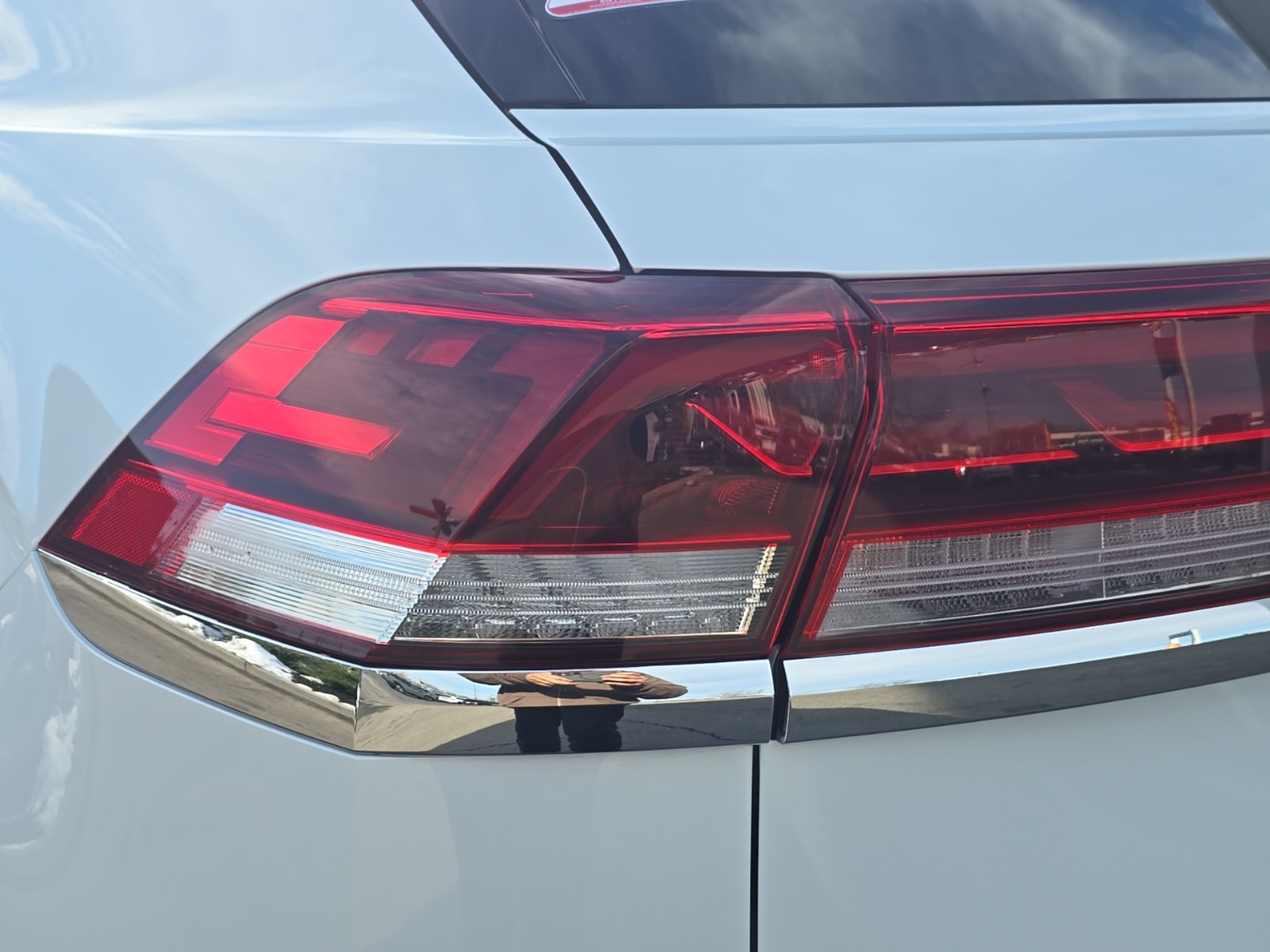 new 2026 Volkswagen Atlas Cross Sport car, priced at $46,701